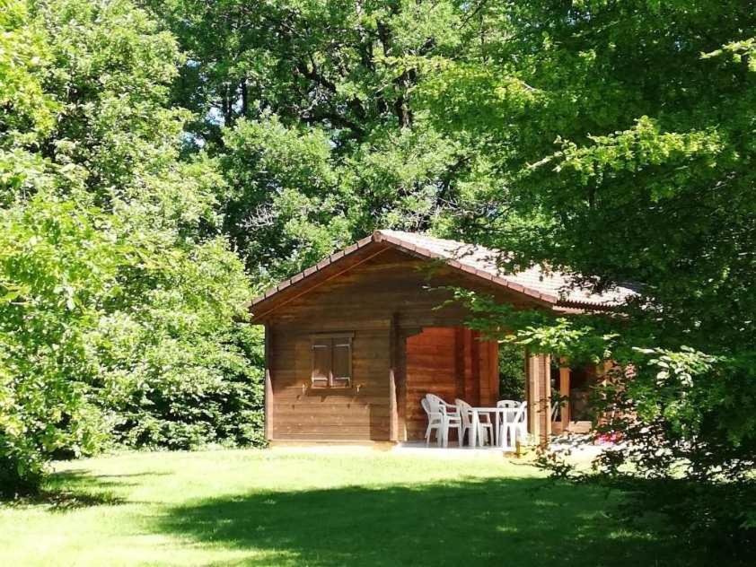Le Clos Des Chenes Saint-Genies Екстериор снимка